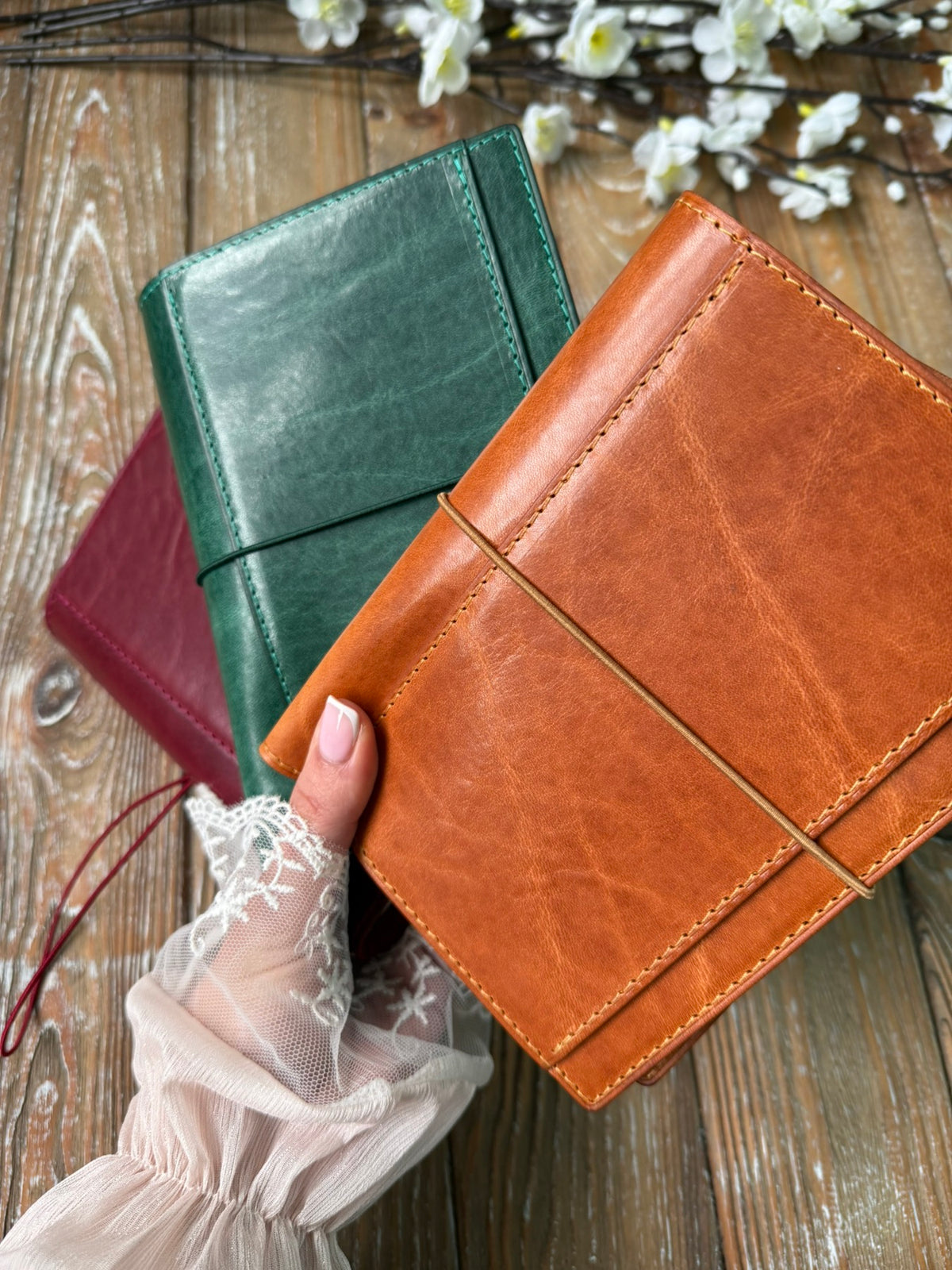 Allie Ryaz (FiloPlanner) - Premium Tuscan Italian Veg Tan Leather – Natural Sheen