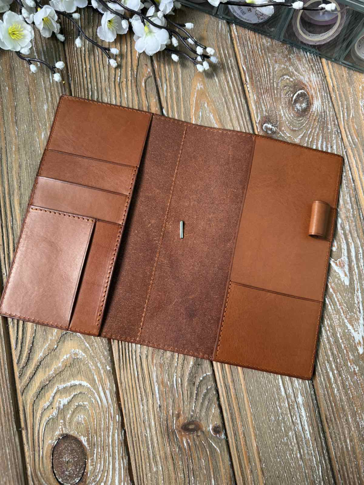 Ready to ship - B6 slim - Marrone leather