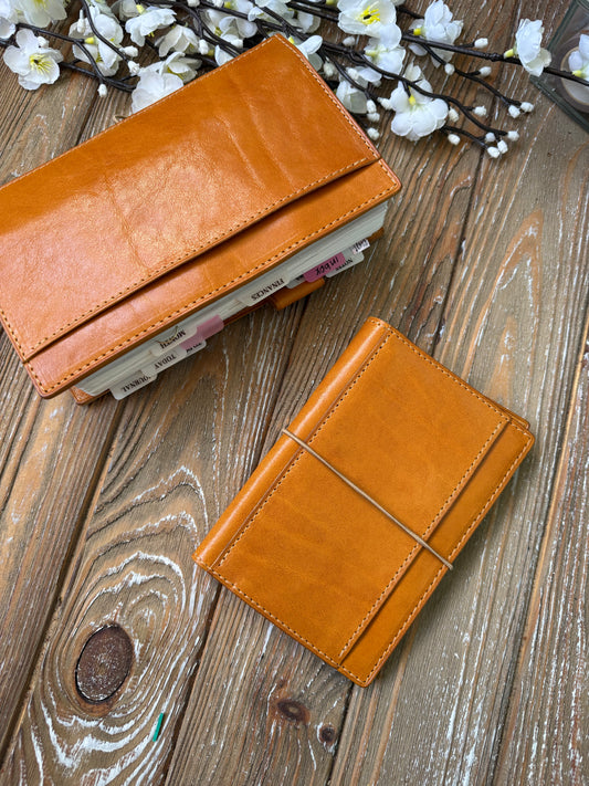 Filoplanner Veg Tan Leather Cover – Allie Ryaz Chunky Notebook | Cognac Leather Color