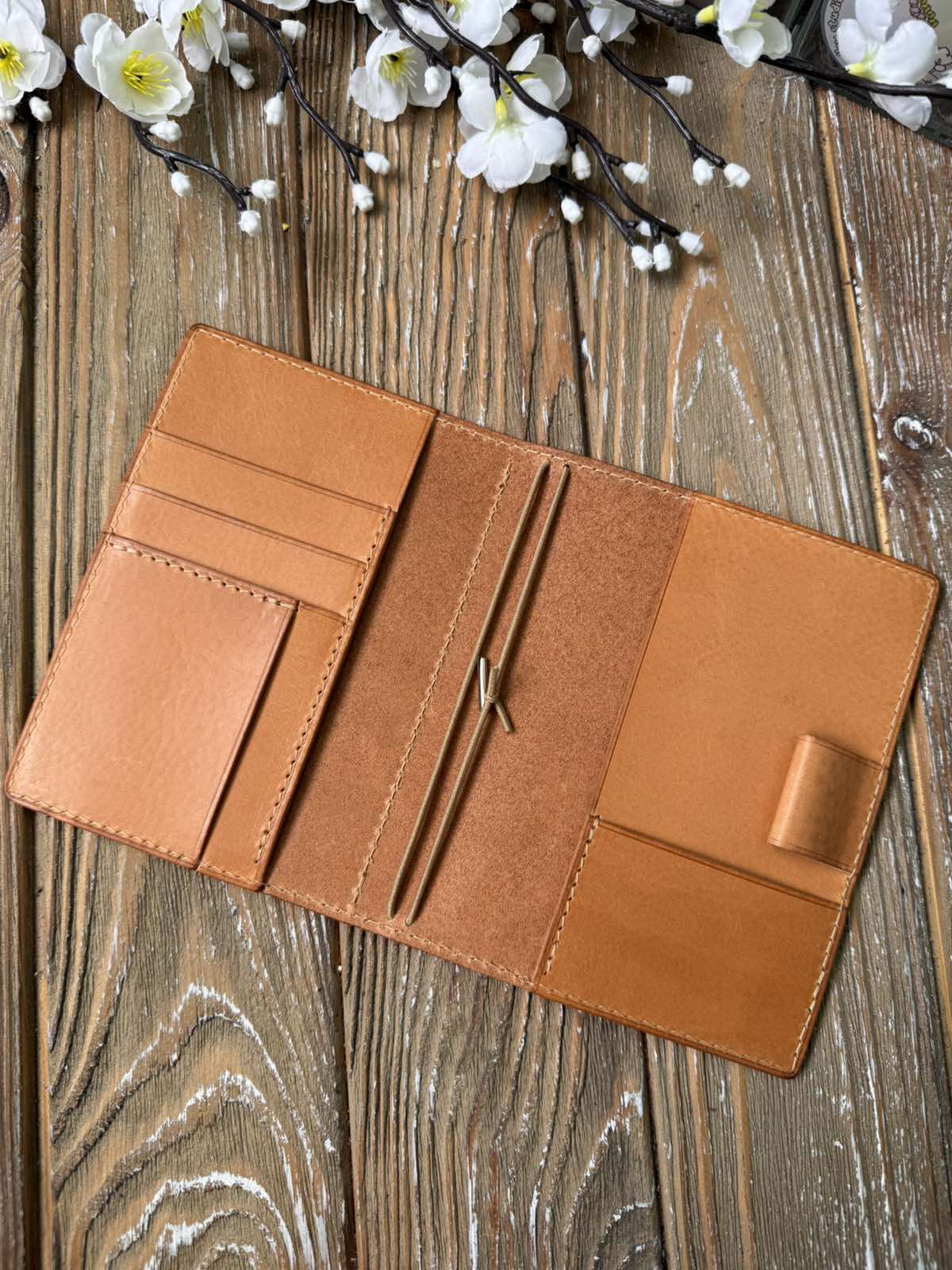 Ready to ship | Pocket & Passport - Aragosta leather
