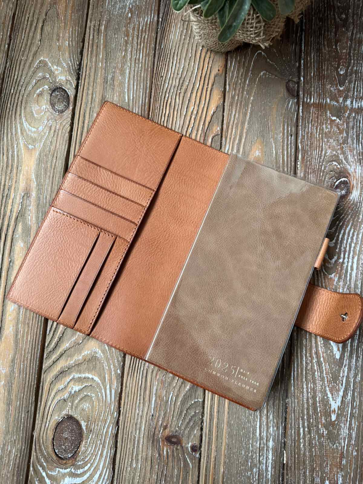 Ready to ship - Standard leather cover - Marrone color (Sterling Ink)