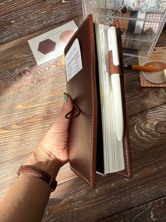 Ready for shipping - B6 Slim Leather Planner Cover – 1 Layer Undyed Textured Leather, Elastic Closure, Pen Loop – Fits Sterling Ink Common Planner