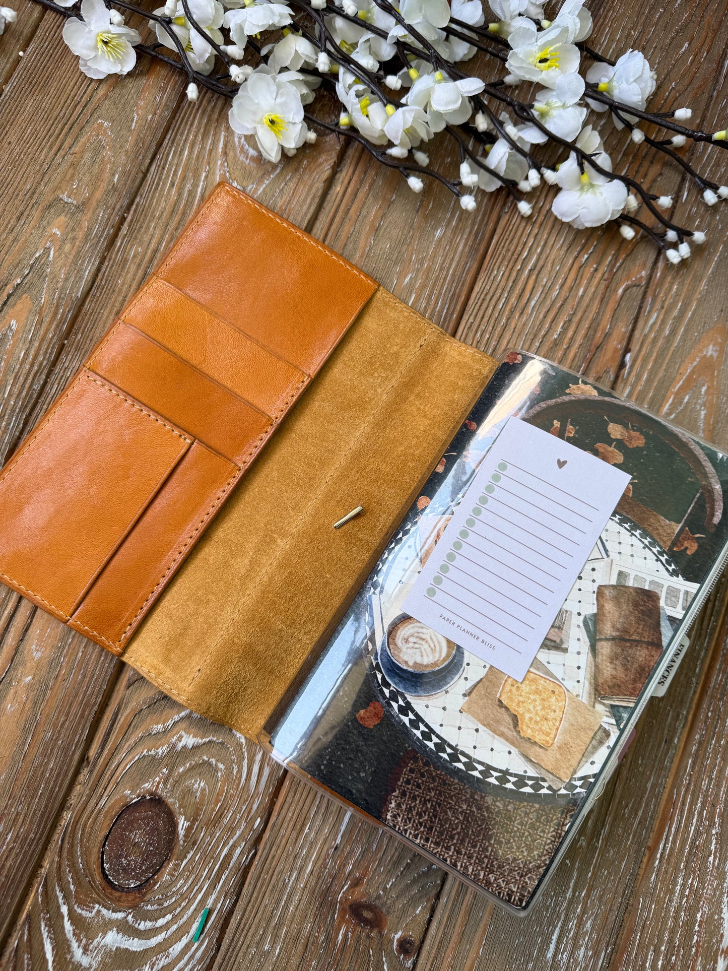 Filoplanner Veg Tan Leather Cover – Allie Ryaz Chunky Notebook | Cognac Leather Color